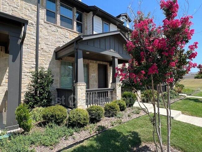 Building Photo - 6573 Iron Horse Blvd