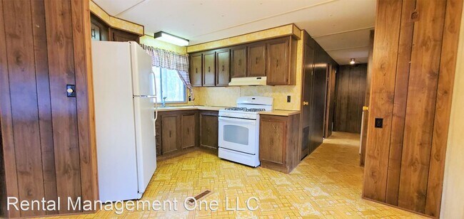 Building Photo - 2 br, 1 bath House - 10138 Mud Lake Rd
