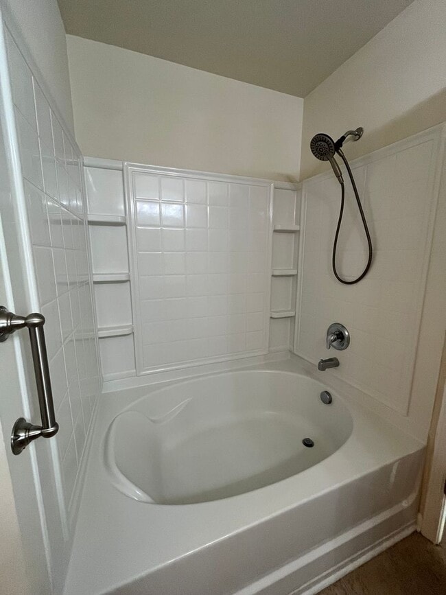 Building Photo - 275 Cameron St