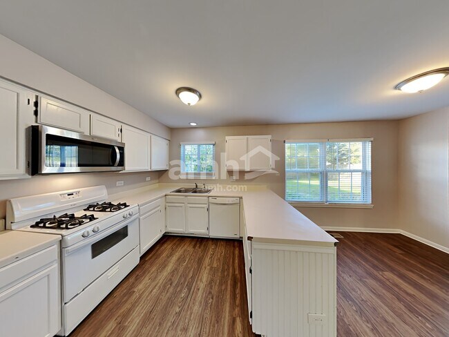 Building Photo - 1186 Blackburn Dr