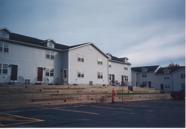 Building Photo - AJN Townhomes