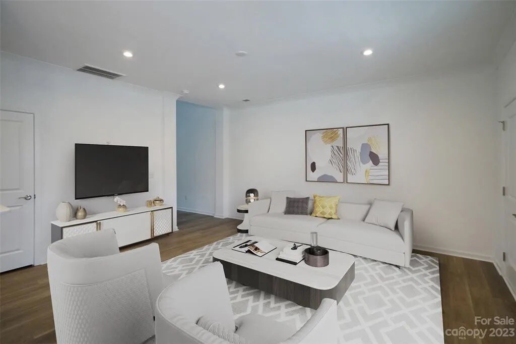 Building Photo - Room in Townhome on Lani Dr