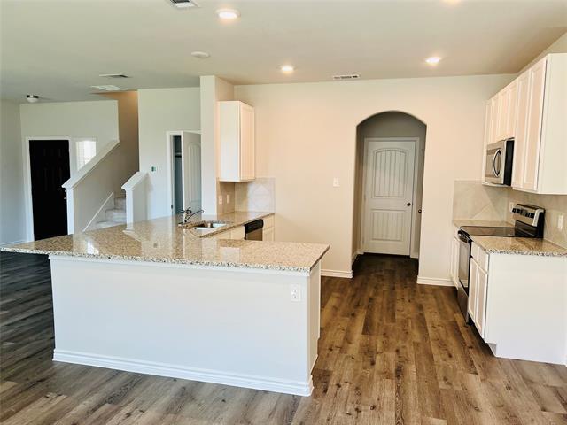 Building Photo - 8308 White Pine Dr
