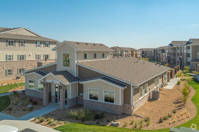 Building Photo - Wintergreen Apartments