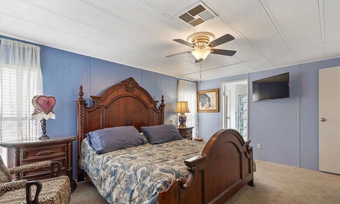 Building Photo - 8103 E Southern Ave