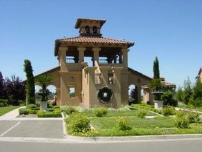 Building Photo - 7712 Crown Heights Ct