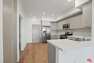 Building Photo - 5308 Sepulveda Blvd