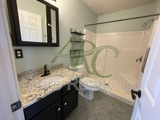 Building Photo - 965 N Cimarron Dr