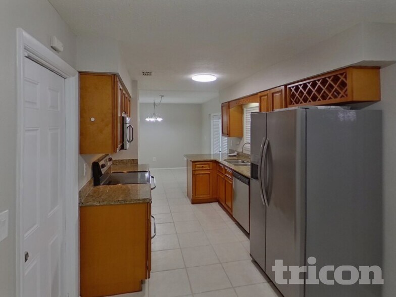 Building Photo - 3717 Coppertree Cir