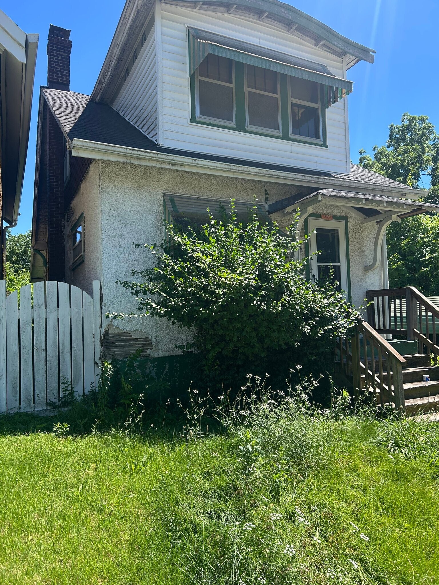 Building Photo - 5468 Gilmore Ave