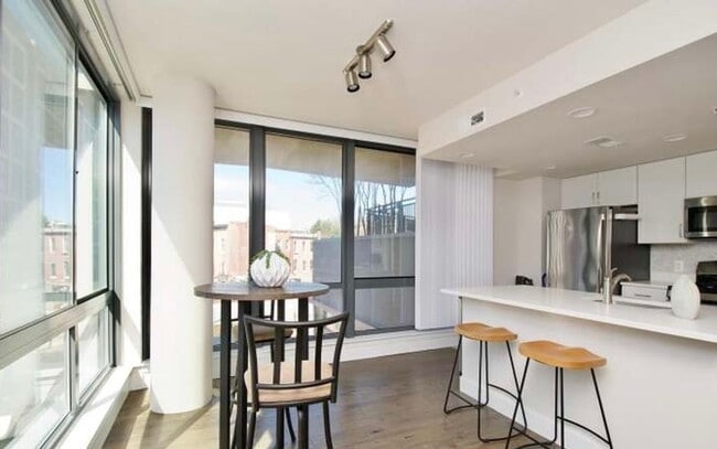 Building Photo - 2 Bedroom 2 Bathroom Modern Condo at The Lexicon, NoMa Neighborhood, Modern Appliances, Covered P...