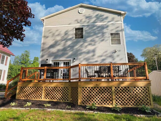 Building Photo - 5 Bevins Rd