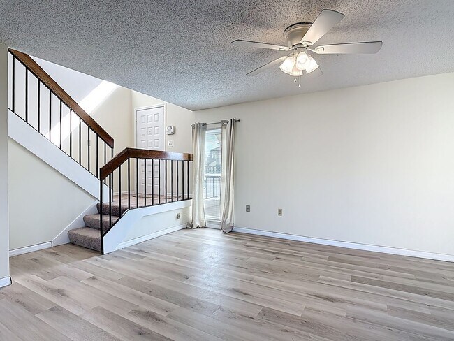 Building Photo - Spanish-Style 3 Bedroom, 2.5 Bath Mediterranean Rooftop Townhouse – Basic Cable & Wi-Fi Included!