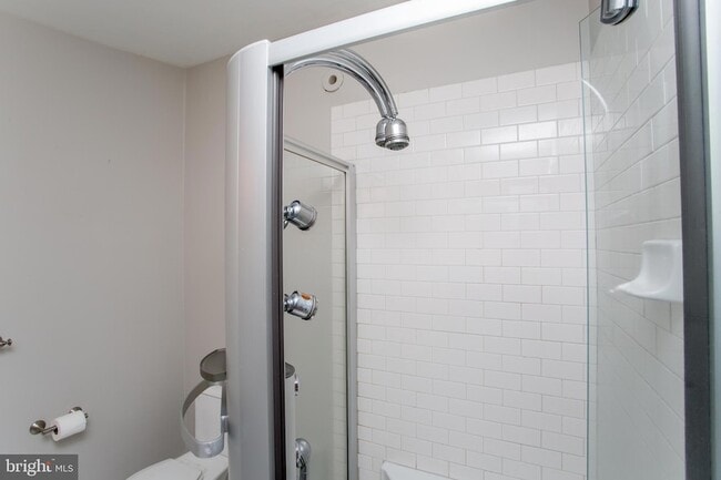 Building Photo - 2170 Daniel Bray Hwy