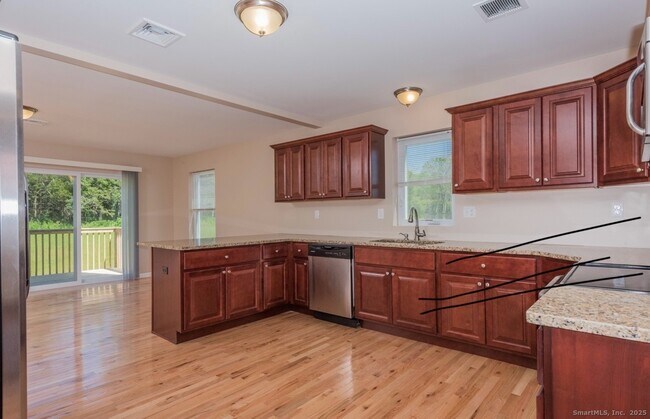 Building Photo - 13 Nature Ave