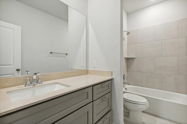 Building Photo - 3210 Cordelia Dr