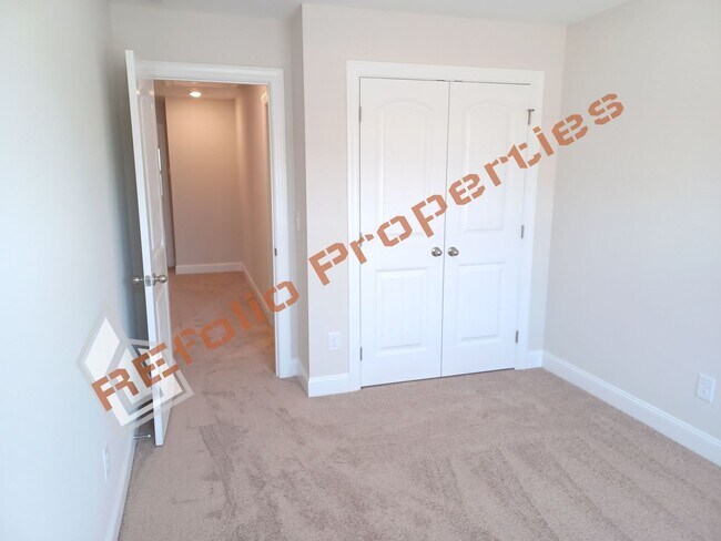 Building Photo - 6922 Outfall Point Ln