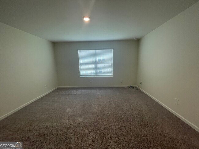 Building Photo - 35299 Condor Ct