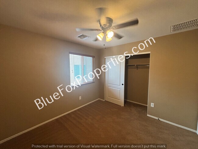 Building Photo - 6959 S Red Maids Dr