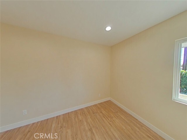 Building Photo - 17633 Nordhoff St