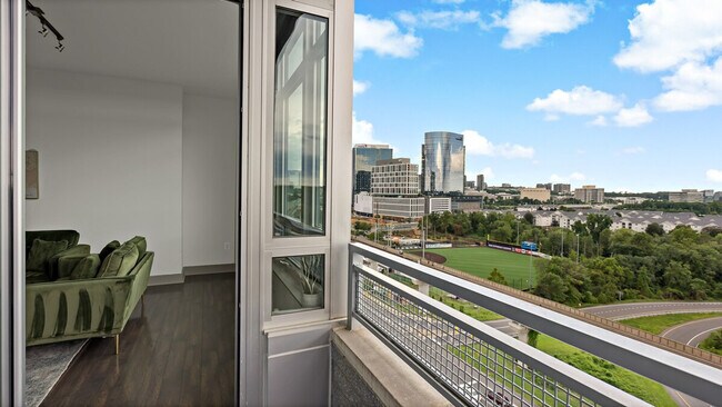 Building Photo - 1544 Spring Gate Dr.