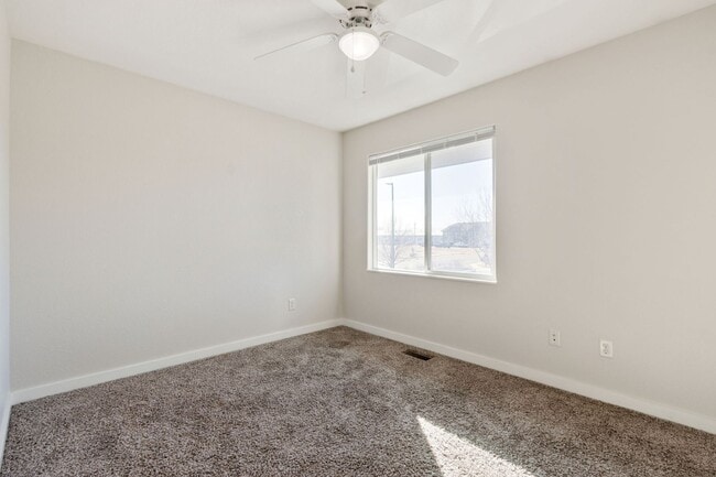 Building Photo - 309 Buffalo Dr