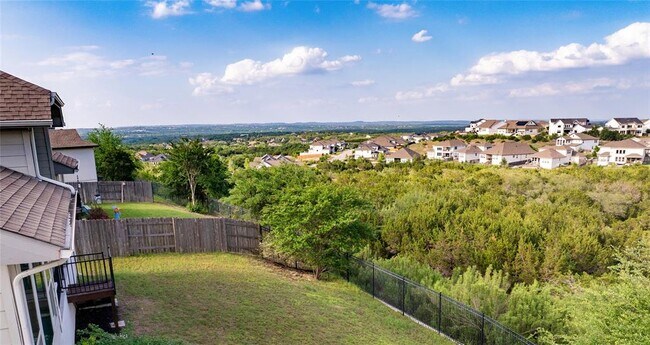 Building Photo - 595 Dayridge Dr