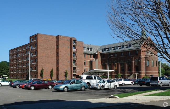Primary Photo - St Joseph Apartments