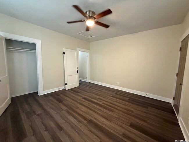 Building Photo - 318 Denver Blvd