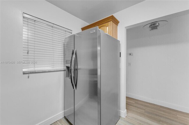 Building Photo - 7840 Camino Real