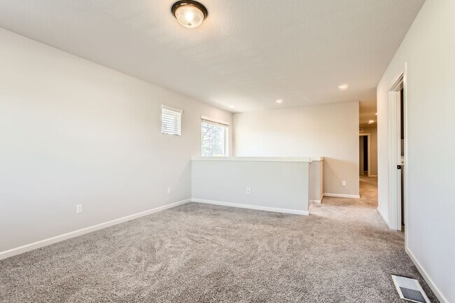 Building Photo - 10315 NW 307th Ave