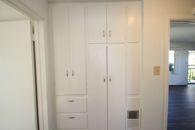 Building Photo - SanLuisProperties