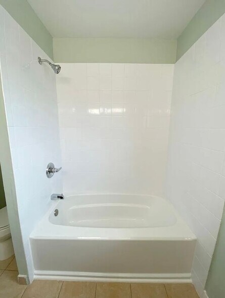 Building Photo - 7928 Virginia St