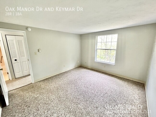 Building Photo - 230 Oak Manor Dr