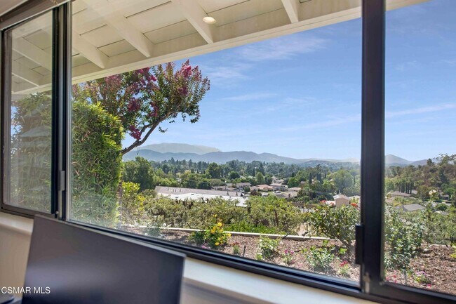 Building Photo - Thousand Oaks Pool Home with Amazing Views