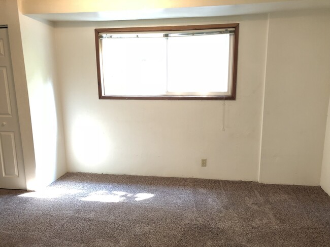 Building Photo - 1510/1512 Riverview