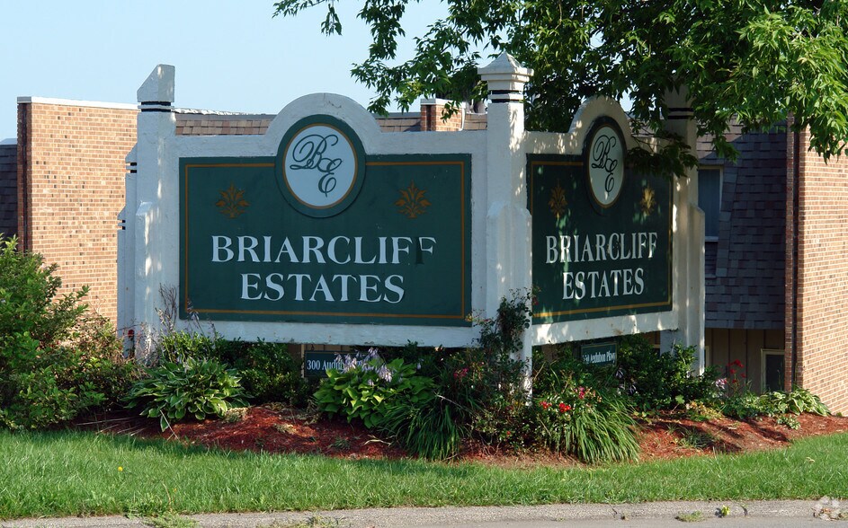 Briarcliff Estates 300301 Audubon Pky Syracuse NY 13224 Apartment
