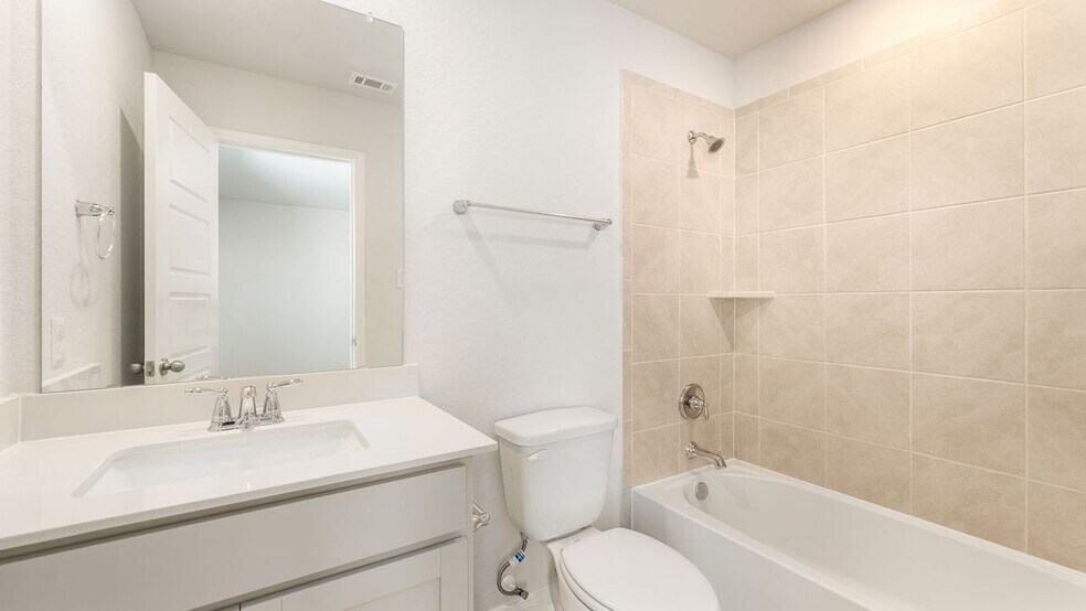Building Photo - 10226 Juniper Oaks
