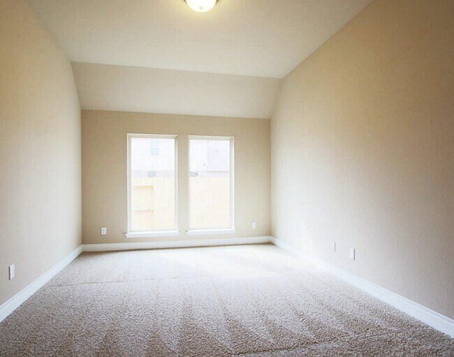 Building Photo - 10902 Kennowy Ct