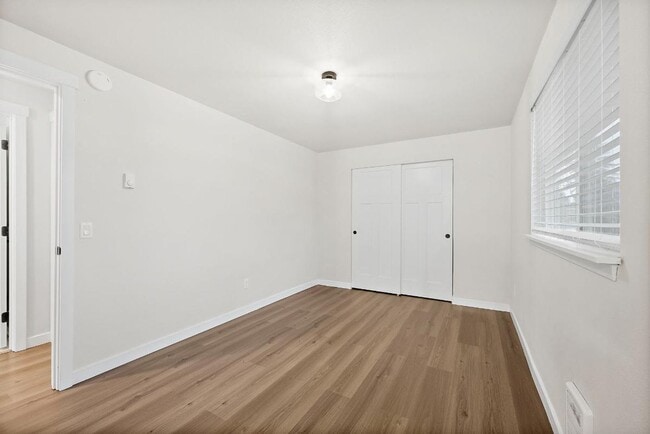 Building Photo - Light & Airy 2-Bedroom Olympia Home with Private Baths & Spacious Backyard!