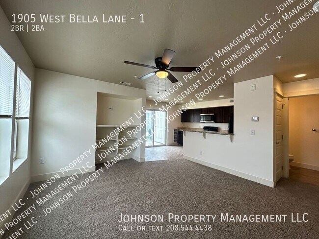 Building Photo - 1905 W Bella Ln