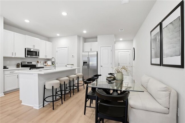 Building Photo - 205 Harrell Way