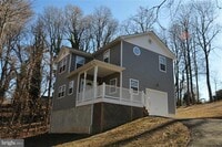 Building Photo - 5061 Bayside Rd