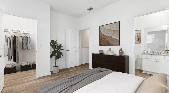 Building Photo - 6499 SW 44th Wy