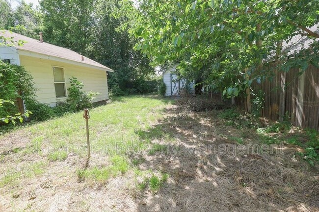 Building Photo - 512 S 55th W Ave