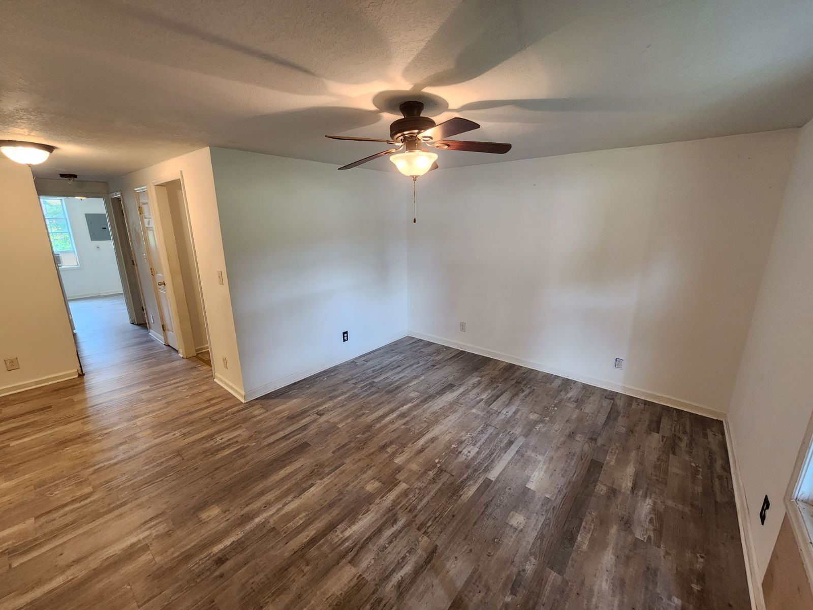 Building Photo - 259 High St