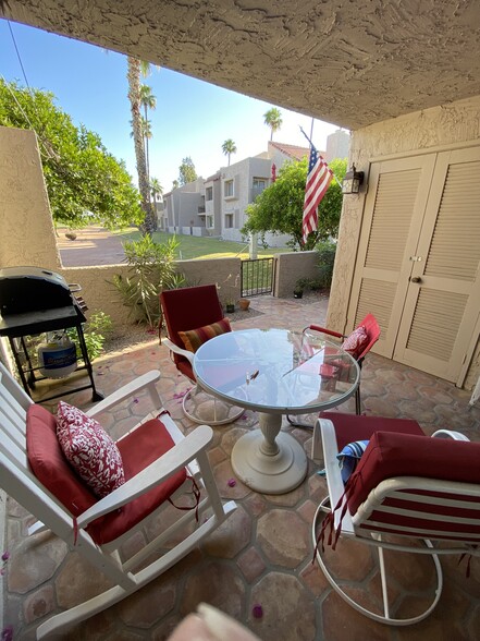 Covered Patio - 7348 N Via Camello del Norte