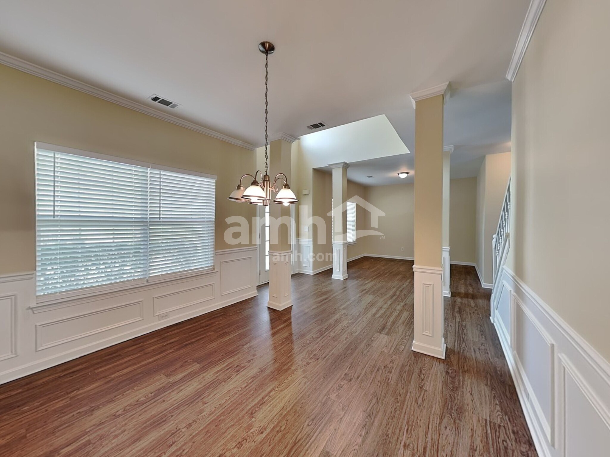 Building Photo - 3511 Umatilla Ln SW