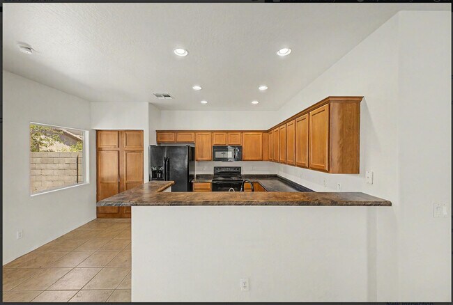 Building Photo - 542 E Bartlett Way