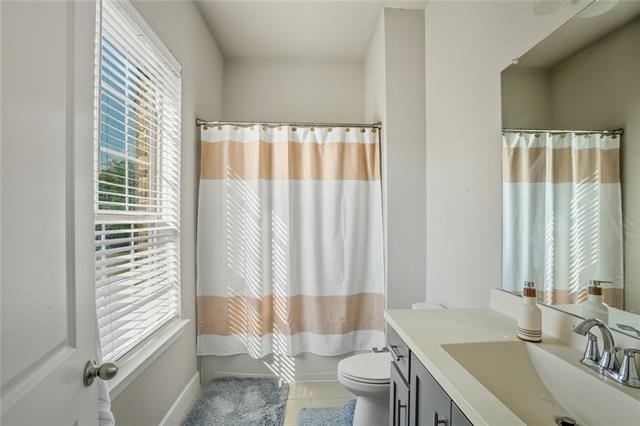 Building Photo - 4301 Meadow Hawk Dr